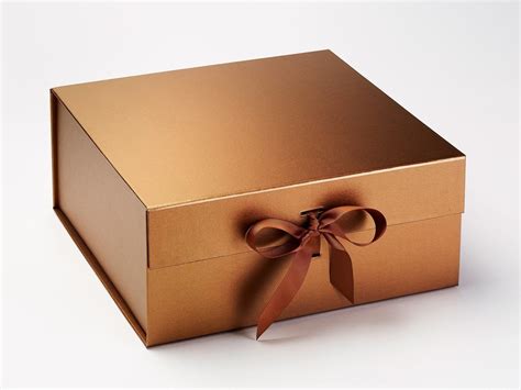 wholesale gift boxes clearance.